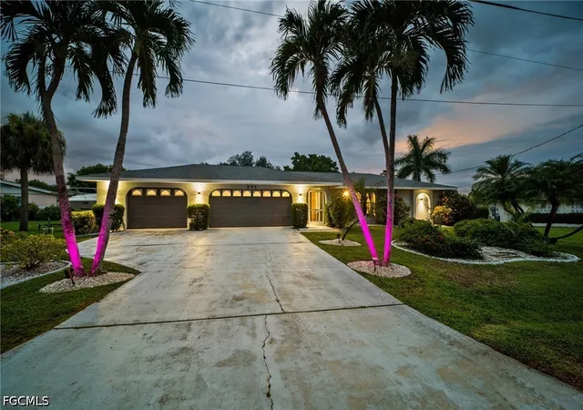 Photo 3 of Single family home for sale at 241 Connecticut Ave, Fort Myers, FL 33905 | MLS# 2026013917 | Listing updated on 2026-09-15