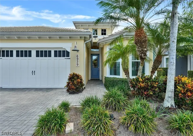 Photo 1 of Townhouse for sale at 6939 Cay Ct, Naples, FL 34113 | MLS# 226012216 | Listing updated on 2026-09-14