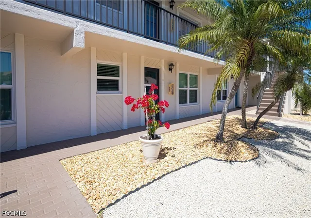 Photo 3 of Condo for sale at 16007 Davis Rd #713, Fort Myers, FL 33908 | MLS# 2026014032 | Listing updated on 2026-09-10