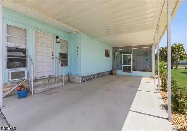 Photo 3 of Sale Pending at 726 Knotty Pine Cir, North Fort Myers, FL 33917 | MLS# 2026014616 | Listing updated on 2026-10-03