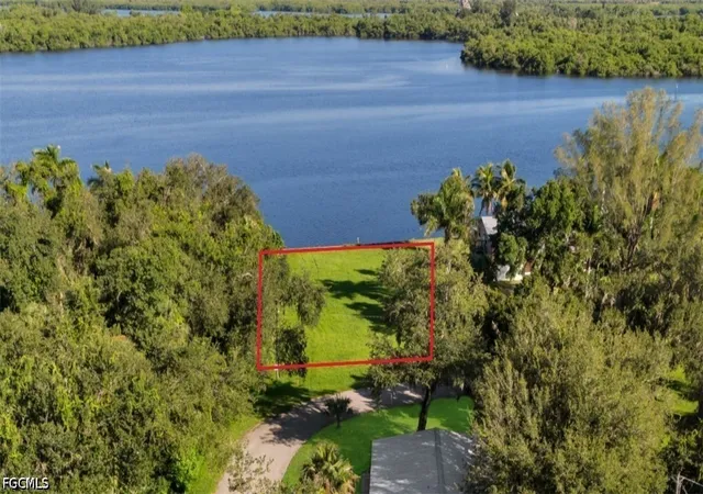 Photo 2 of Land for sale at 4859 E Riverside Dr, Fort Myers, FL 33905 | MLS# 2026014831 | Listing updated on 2026-09-18