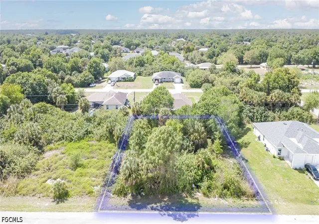 Photo 1 of Sale Pending at 6035 6037 Latimer Ave, Fort Myers, FL 33905 | MLS# 2026015026 | Listing updated on 2026-10-19