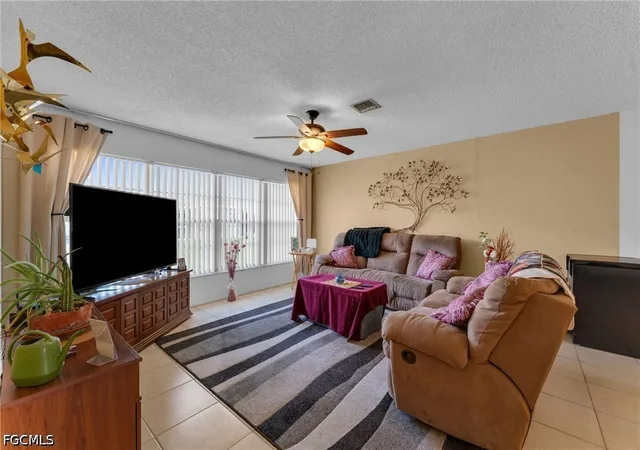 Listing Photo 4 - Condo for sale in building located at 4641 Palm Tree Blvd, Cape Coral, FL 33904 - Unit #9