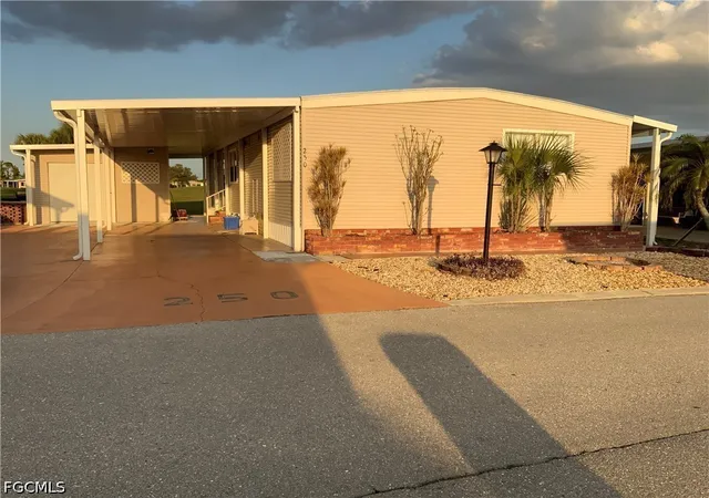 Photo 1 of Manufactured home for sale at 250 Palmer Blvd, North Fort Myers, FL 33903 | MLS# 2026015166 | Listing updated on 2026-09-11