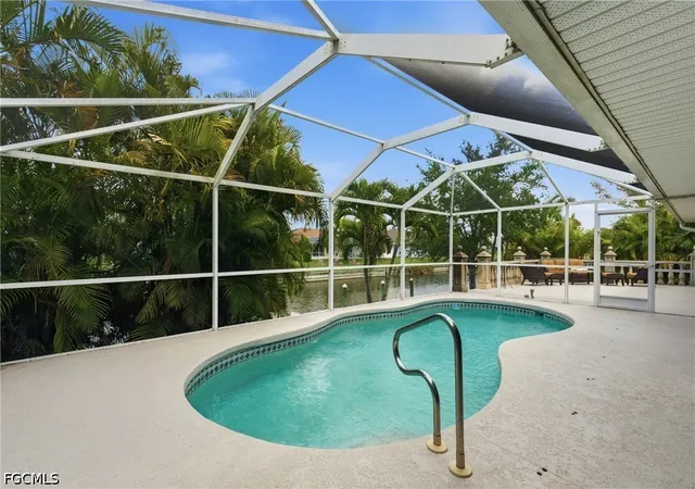 Photo 3 of Single family home for sale at 2105 Sw 29th Terrace, Cape Coral, FL 33914 | MLS# 2026015167 | Listing updated on 2026-10-03