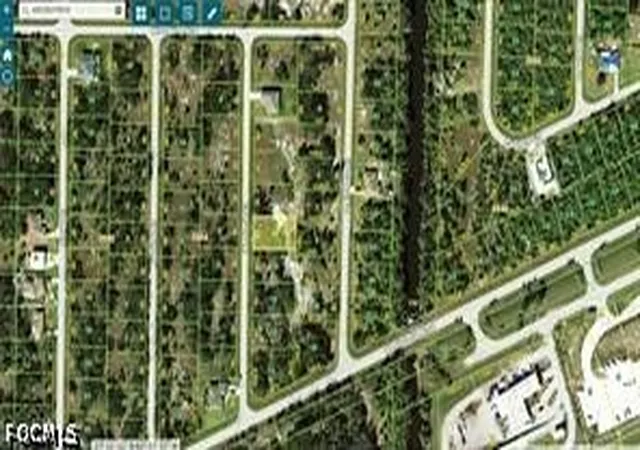Land for sale at 440 Wenlock St, Port Charlotte, FL 33954 | MLS# 2026015333