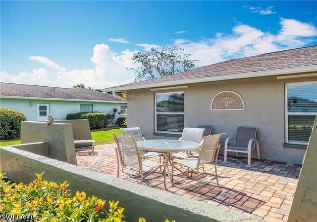 Photo 2 of Sale Pending at 4364 Beechwood Lake Dr, Naples, FL 34112 | MLS# 226013770 | Listing updated on 2026-09-02