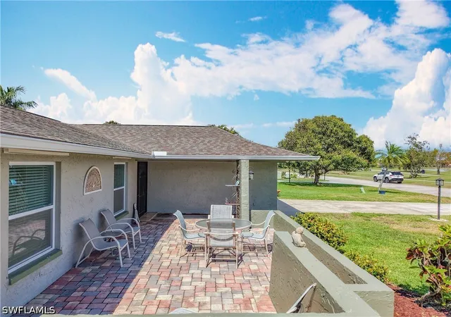 Photo 4 of Sale Pending at 4364 Beechwood Lake Dr, Naples, FL 34112 | MLS# 226013770 | Listing updated on 2026-09-02