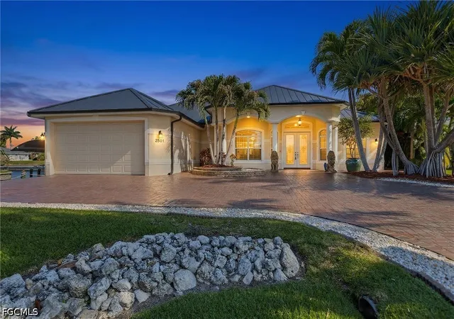 Photo 3 of Single family home for sale at 2501 SE 19th Place, Cape Coral, FL 33904 | MLS# 2026015457 | Listing updated on 2026-09-12