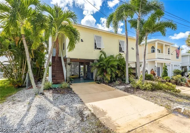 Photo 1 of Single family home for sale at 2761 Geary St, Matlacha, FL 33993 | MLS# 2026015648 | Listing updated on 2026-09-07