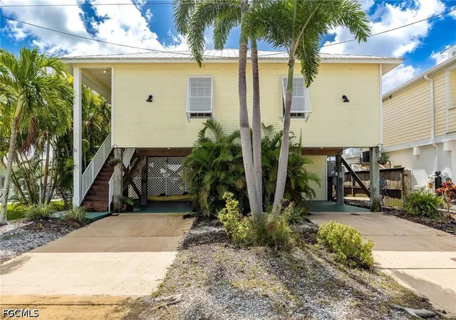Photo 3 of Single family home for sale at 2761 Geary St, Matlacha, FL 33993 | MLS# 2026015648 | Listing updated on 2026-09-07