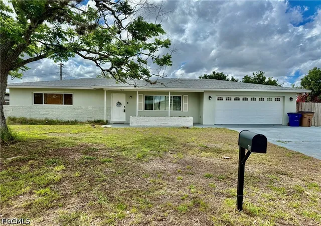 Photo 1 of Single family home for sale at 720 Shadyside St, Lehigh Acres, FL 33936 | MLS# 2026015649 | Listing updated on 2026-09-03