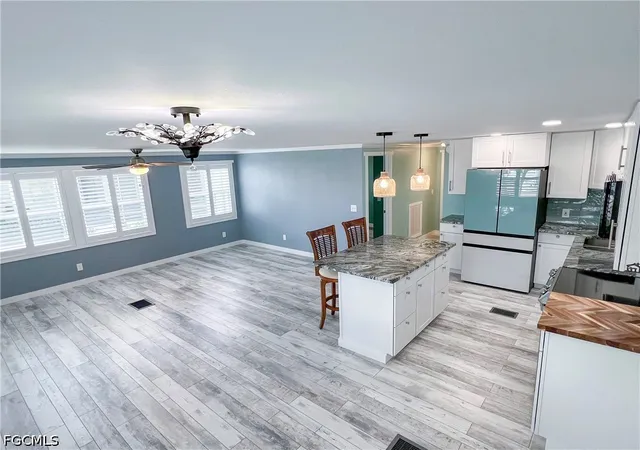 Photo 3 of Manufactured home for sale at 11291 Bougainvillea Ln, Fort Myers Beach, FL 33931 | MLS# 2026015741 | Listing updated on 2026-09-18