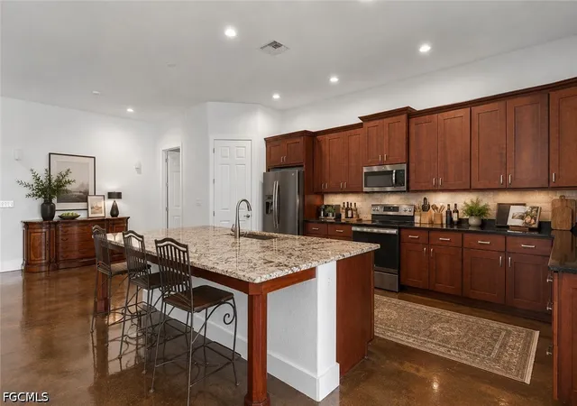 Photo 1 of Single family home for sale at 1561 Lynwood Ave, Fort Myers, FL 33901 | MLS# 2026015834 | Listing updated on 2026-09-11