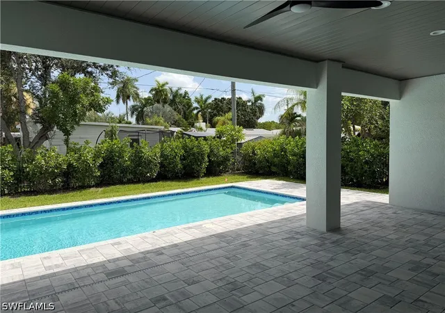 Photo 4 of Single family home for sale at 1257 22nd Avenue N, Naples, FL 34103 | MLS# 226013007 | Listing updated on 2026-09-13
