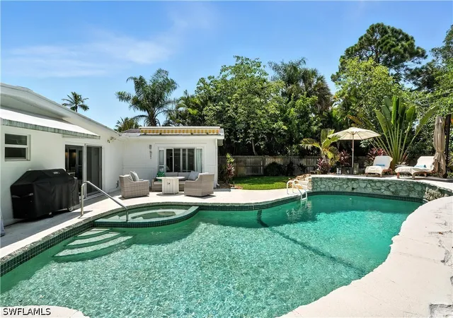 Photo 1 of Single family home for sale at 1063 22nd Avenue N, Naples, FL 34103 | MLS# 226013166 | Listing updated on 2026-09-13