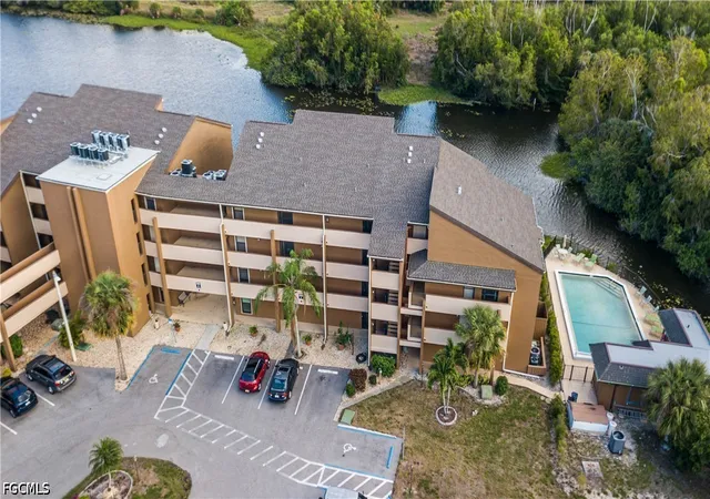 Photo 1 of Condo for sale at 2069 W Lakeview Blvd #E1, North Fort Myers, FL 33903 | MLS# 2026015880 | Listing updated on 2026-09-08