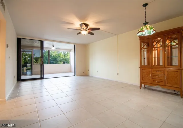Listing Photo 3 - Condo for sale in building located at 2069 W Lakeview Blvd, North Fort Myers, FL 33903 - Unit #E1
