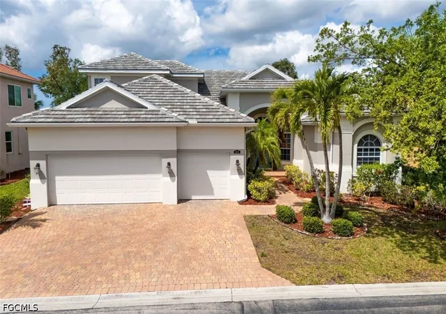 Photo 1 of Sale Pending at 16018 Thorn Wood Dr, Fort Myers, FL 33908 | MLS# 2026016022 | Listing updated on 2026-09-02
