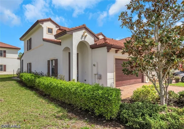 Photo 2 of Sale Pending at 7738 Bristol Cir, Naples, FL 34120 | MLS# 226014492 | Listing updated on 2026-09-02