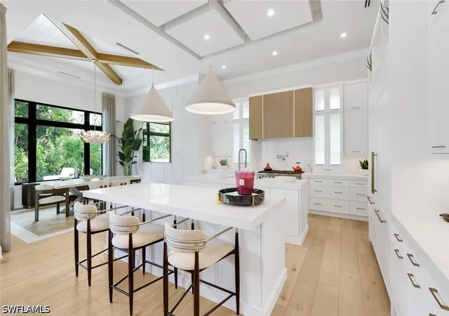 Photo 3 of Single family home for sale at 767 Park Shore Dr, Naples, FL 34103 | MLS# 226014485 | Listing updated on 2026-09-16