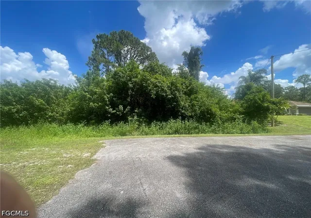Photo 1 of Land for sale at 722 Wellington Ave, Lehigh Acres, FL 33972 | MLS# 2026016274 | Listing updated on 2026-09-02