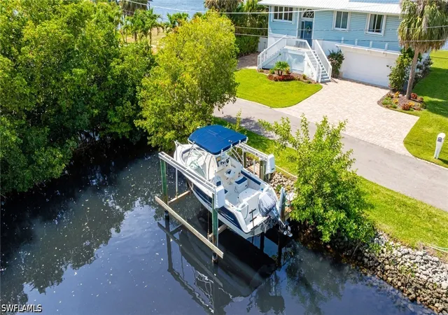 Photo 2 of Single family home for sale at 3968 Aloha Ln, Bonita Springs, FL 34134 | MLS# 226014844 | Listing updated on 2026-09-13