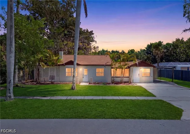 Photo 3 of Single family home for sale at 363 New York Dr, Fort Myers, FL 33905 | MLS# 2026016519 | Listing updated on 2026-09-13