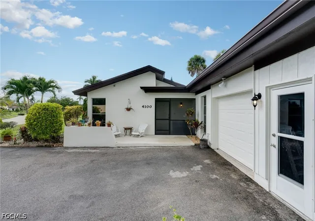 Photo 2 of Townhouse for sale at 4100 Lakewood Blvd #F30, Naples, FL 34112 | MLS# 2026016564 | Listing updated on 2026-09-13