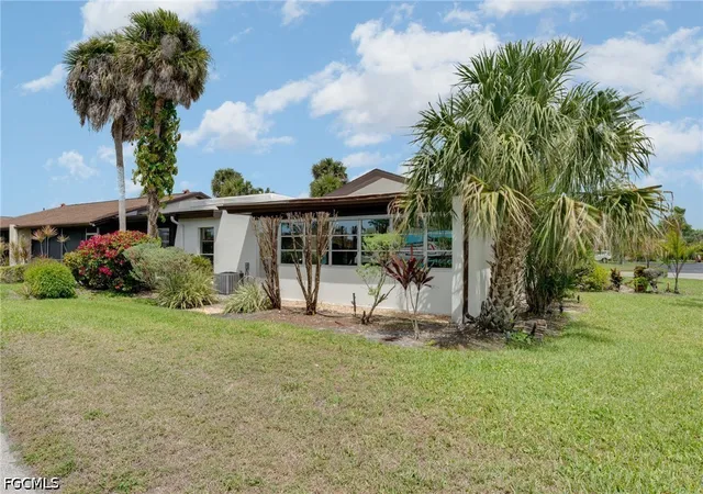 Photo 4 of Townhouse for sale at 4100 Lakewood Blvd #F30, Naples, FL 34112 | MLS# 2026016564 | Listing updated on 2026-09-13