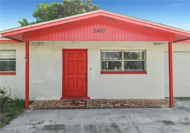 Photo 2 of Sale Pending at 2407 Jaylen Watkins St, Fort Myers, FL 33916 | MLS# 2026016682 | Listing updated on 2026-09-11