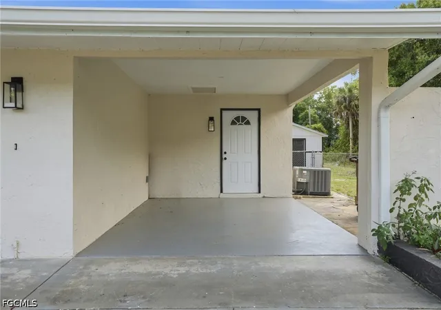 Photo 3 of Single family home for sale at 1702 E 6th Street, Lehigh Acres, FL 33972 | MLS# 2026016823 | Listing updated on 2026-09-15