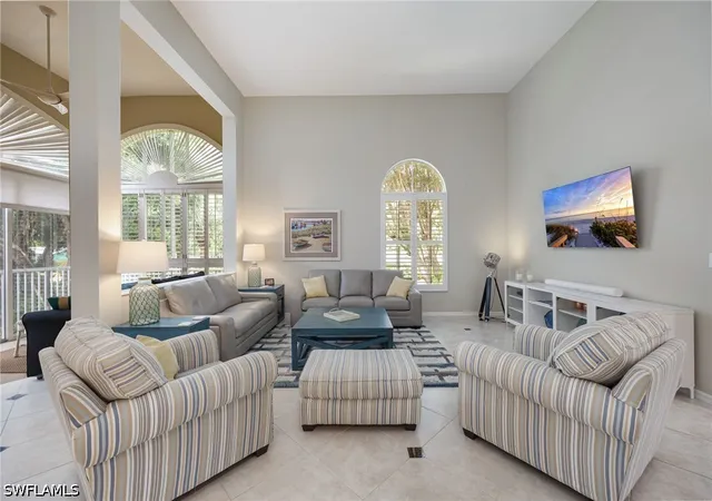 Listing Photo 1 - Condo for sale in building located at 1505 Clermont Dr, Naples, FL 34109 - Unit #B202
