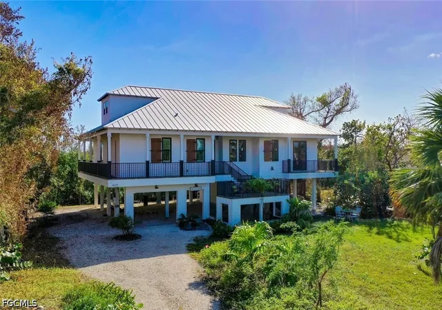 Single family home for sale at 1428 Albatross Rd, Sanibel, FL 33957 | MLS# 2026016881