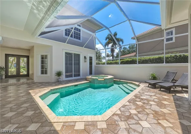 Photo 2 of Single family home for sale at 2844 Coco Lakes Dr, Naples, FL 34105 | MLS# 226015163 | Listing updated on 2026-09-04