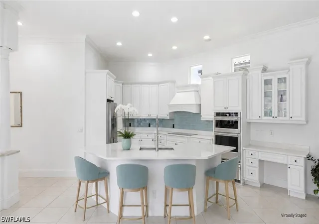 Photo 3 of Single family home for sale at 2844 Coco Lakes Dr, Naples, FL 34105 | MLS# 226015163 | Listing updated on 2026-09-04