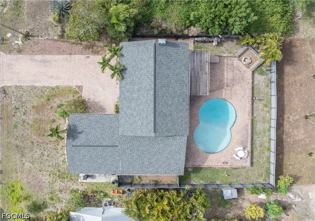 Photo 3 of Single family home for sale at 906 NE 2nd Avenue, Cape Coral, FL 33909 | MLS# 2026016899 | Listing updated on 2026-09-16