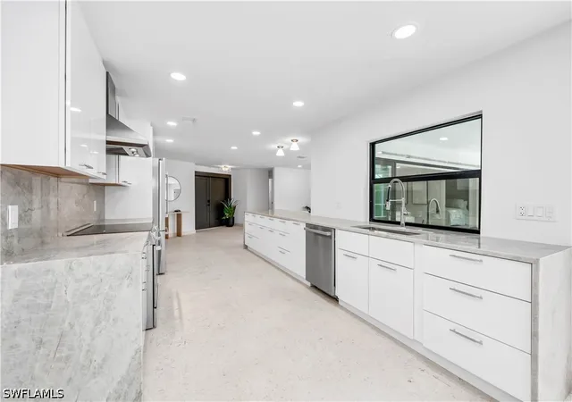 Photo 3 of Single family home for sale at 3777 Fountainhead Ln, Naples, FL 34103 | MLS# 226015187 | Listing updated on 2026-09-13