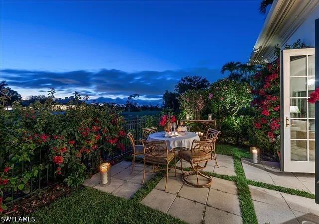 Photo 4 of Single family home for sale at 2595 Twinflower Ln, Naples, FL 34105 | MLS# 226015203 | Listing updated on 2026-09-06
