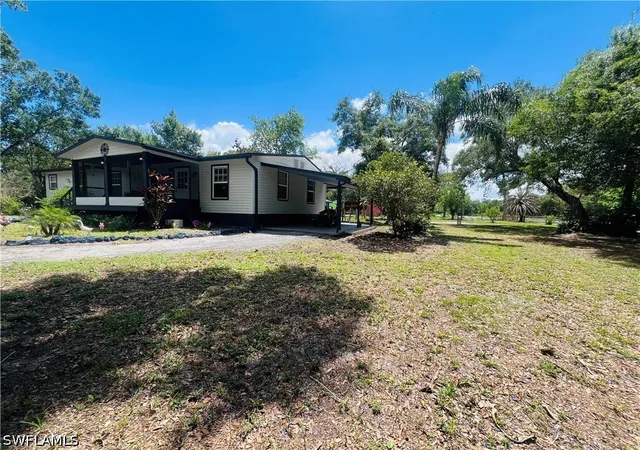 Photo 3 of Manufactured home for sale at 155 Evans Rd, Labelle, FL 33935 | MLS# 226015276 | Listing updated on 2026-09-03