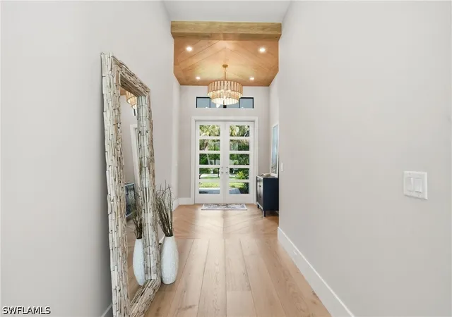 Photo 3 of Single family home for sale at 1102 9th Avenue N, Naples, FL 34102 | MLS# 226006934 | Listing updated on 2026-09-13