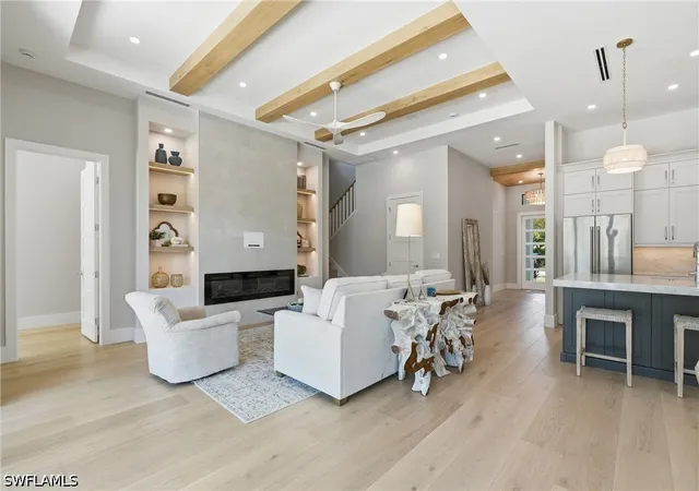 Photo 4 of Single family home for sale at 1102 9th Avenue N, Naples, FL 34102 | MLS# 226006934 | Listing updated on 2026-09-13