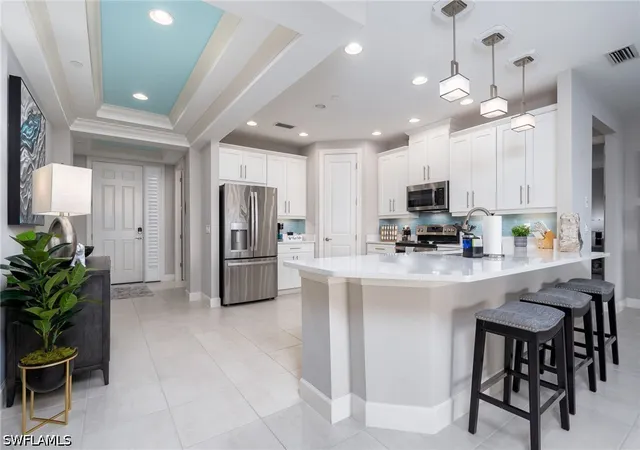 Listing Photo 5 - Condo for sale in building located at 9650 Montelanico Loop, Naples, FL 34119 - Unit #102