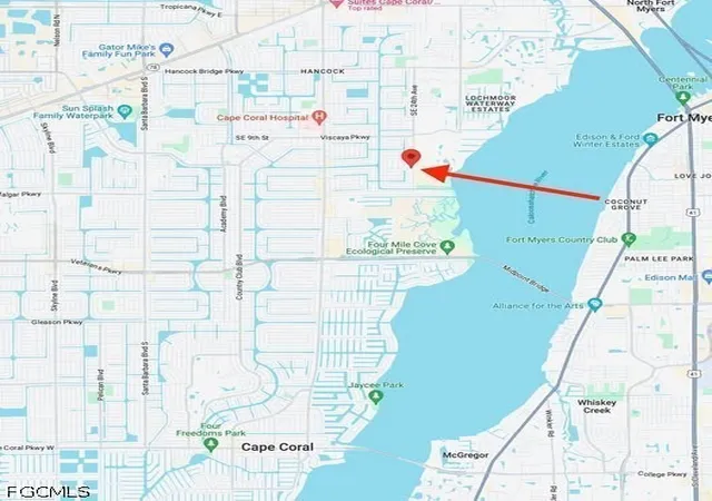 Listing Photo 4 - Condo for sale in building located at 1242 SE 24th Ave, Cape Coral, FL 33990