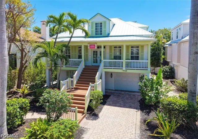 Photo 3 of Single family home for sale at 11525 Andy Rosse Ln, Captiva, FL 33924 | MLS# 2026017713 | Listing updated on 2026-09-19