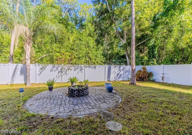 Photo 3 of Sale Pending at 3618 Cottage Clb Ln, Naples, FL 34105 | MLS# 226015931 | Listing updated on 2026-09-09
