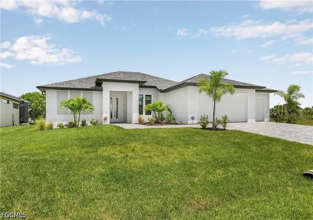 Photo 3 of Single family home for sale at 337 SW 31st Avenue, Cape Coral, FL 33991 | MLS# 2026017760 | Listing updated on 2026-09-04