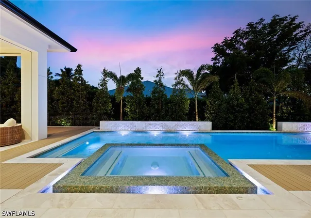 Photo 4 of Single family home for sale at 444 Orchid Dr, Naples, FL 34102 | MLS# 226015732 | Listing updated on 2026-10-07