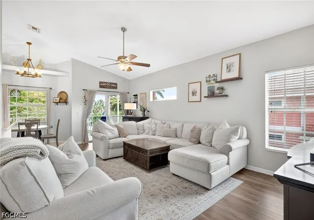 Photo 3 of Sale Pending at 5450 Park Rd #4, Fort Myers, FL 33908 | MLS# 2026017946 | Listing updated on 2026-10-05
