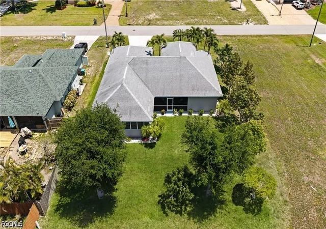 Photo 3 of Single family home for sale at 126 Sw 39th Place, Cape Coral, FL 33991 | MLS# 2026018121 | Listing updated on 2026-09-05
